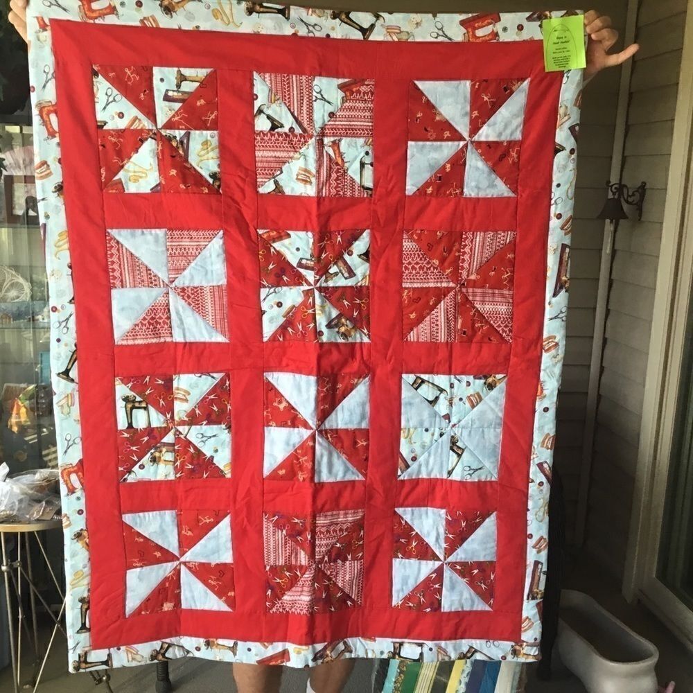 Handmade Quilt. - Picture 3 of 15